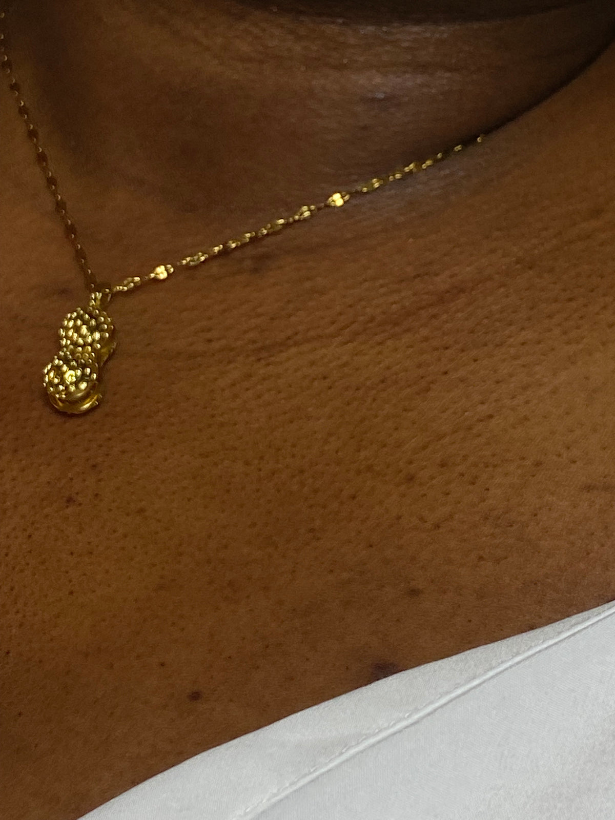 Pearl duo pod necklace