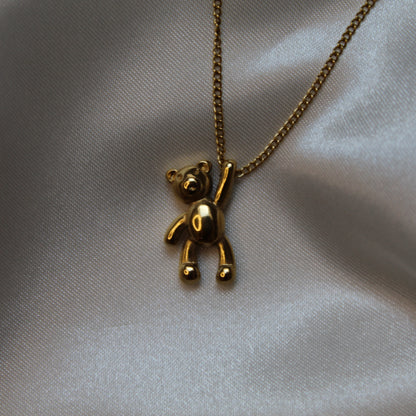 Bear pendant necklace