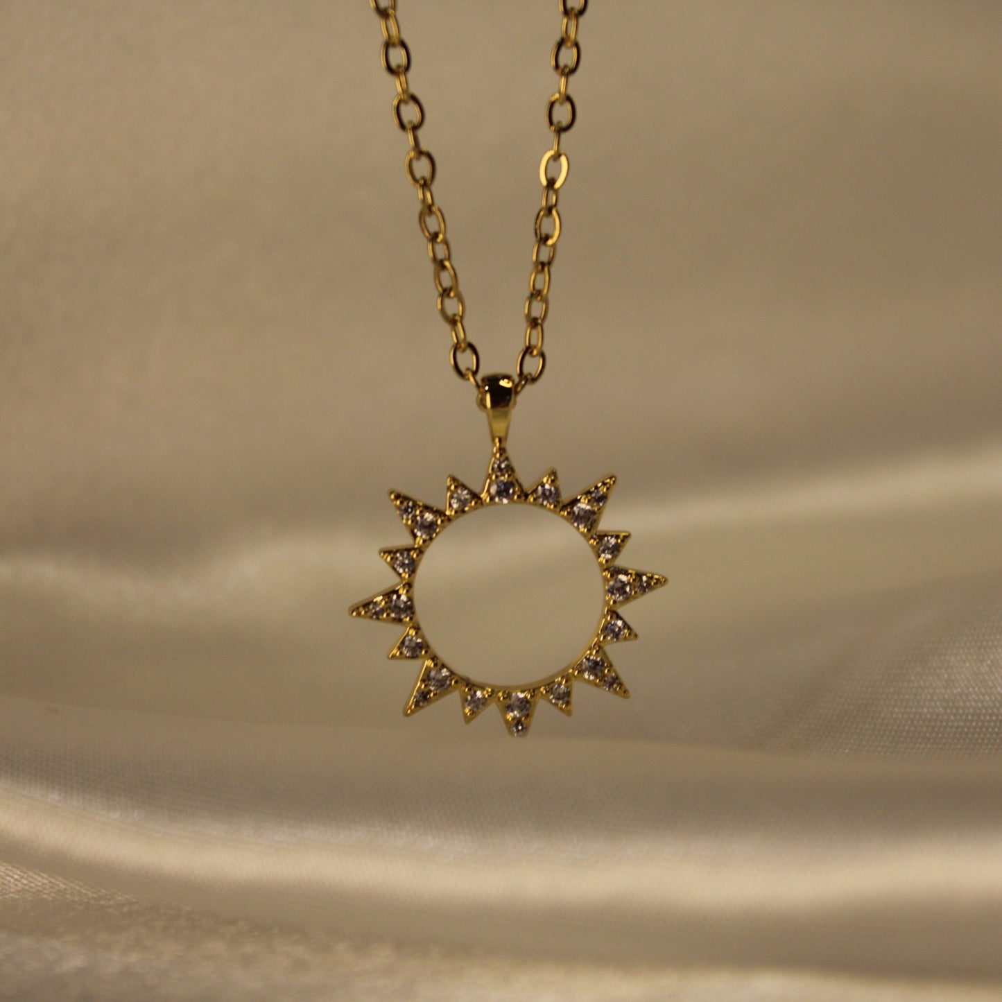 Sun pendant necklace