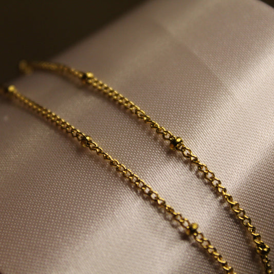 Dotted double chain bracelet